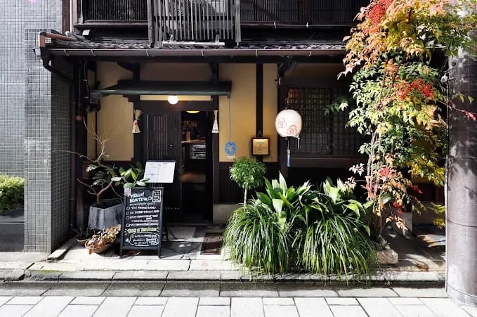 京都市東山区宮川筋二丁目255 SIGHTS KYOTOの事務所外観